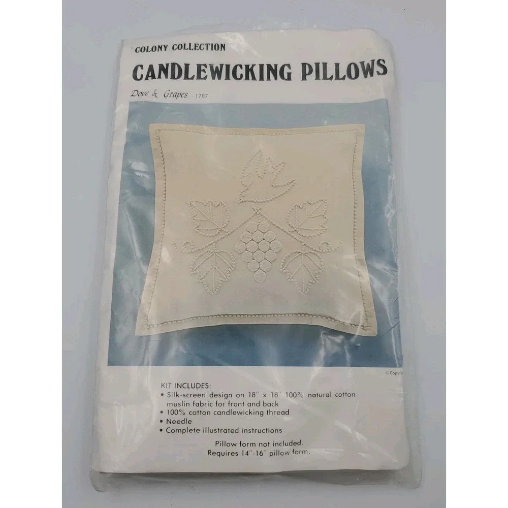 Colony Collection‎ Candlewicking Pillows Dove & Grapes Kit 11787 New